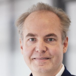 Dr. Henrich C. P&ouml;hls